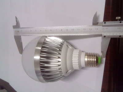 9W LED球泡外殼配件及相關(guān)燈具配件介紹